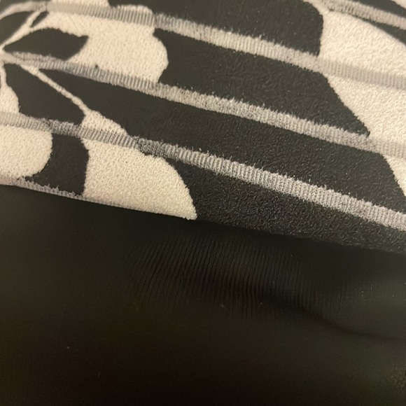 LIZ JORDAN DESIGNER COLLECTION - Picture 5 of 7